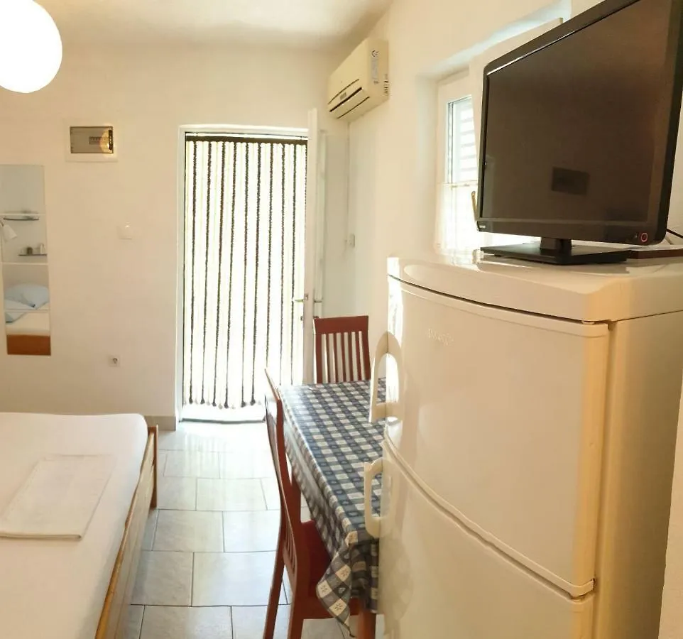 Apartments Andelic Свети-Филип-и-Яков
